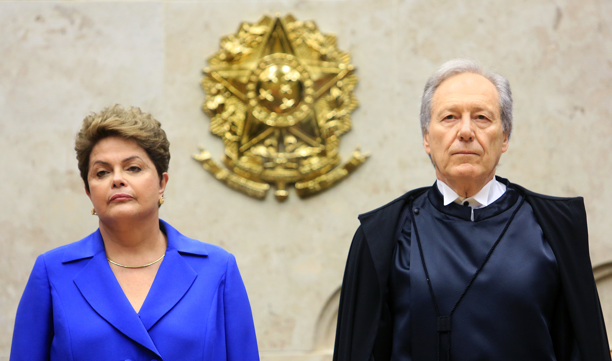 Dilma e Lewandowski se reúnem nesta quinta-feira (06/08) para tratar da recomposição salarial da categoria, SISEJUFE