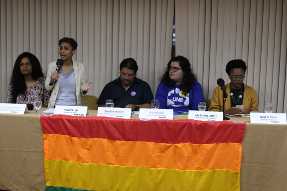 MÊS DO ORGULHO LGBT: debate coloca em pauta diversidade e identidade de gênero, SISEJUFE