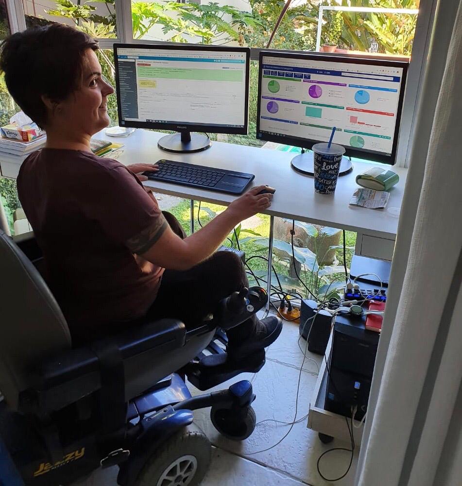 Servidores com deficiência superam barreiras no trabalho remoto, SISEJUFE