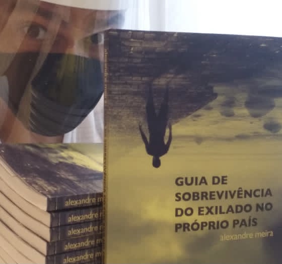 Servidor do TRE-RJ lança “Guia de Sobrevivência do exilado no próprio país”, SISEJUFE