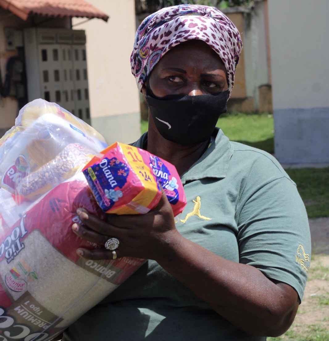 Contra a pobreza menstrual: Sisejufe doa absorventes para mulheres de comunidades do Rio, SISEJUFE