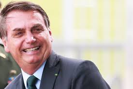 Deu na Imprensa: Bolsonaro briga por 45 mil policiais, enquanto 1 milhão de servidores não têm reajuste há 5 anos, SISEJUFE