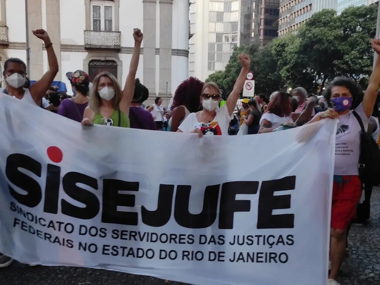 Sisejufe participa do ato pelo Dia Internacional da Mulher, no centro do Rio, SISEJUFE