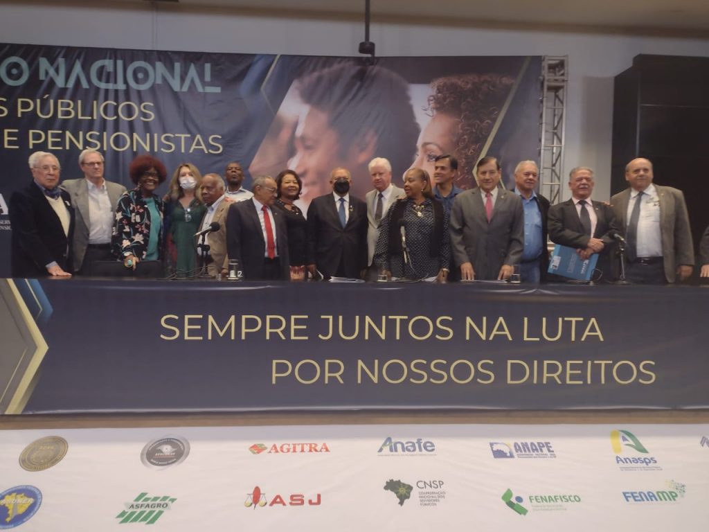 Sisejufe participa do 16º Encontro Nacional de Servidores Aposentados e Pensionistas, que aconteceu em Brasília, SISEJUFE